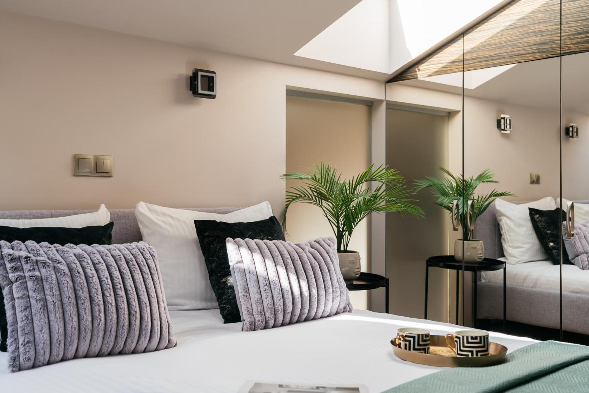 Апартаменты Boho Lofts - Loftaffair Краков Экстерьер фото
